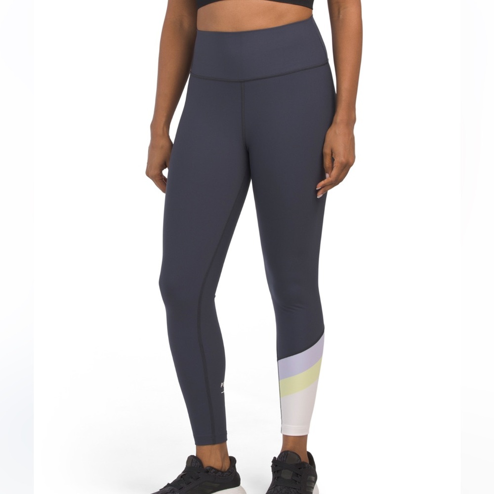 New! Peloton Active Leggings size M